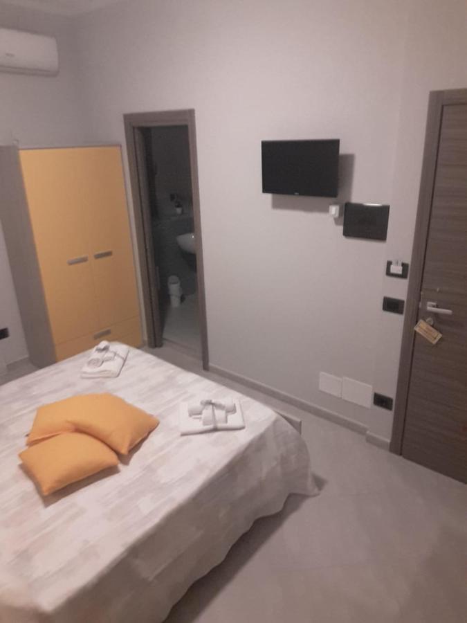 Affittacamere Borgata Marina Roseto Capo Spulico Exterior photo